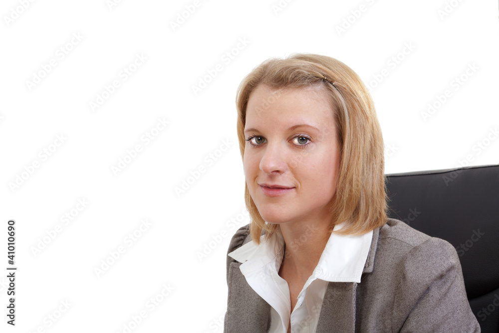 Portrait einer jungen nachdenklichen Geschäftsfrau Portrait einer jungen nachdenklichen Geschäftsfrau