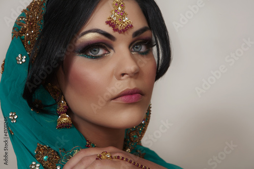 Obraz na płótnie indian women w salonie