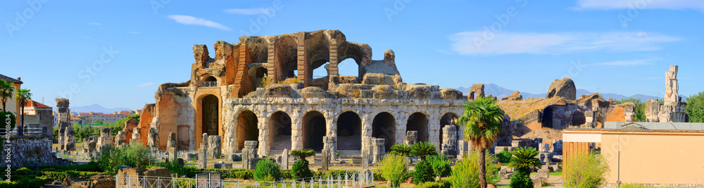 Capua Amphitheater - Capua amphitheatre 10