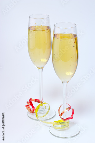 Shampagne in two wineglass
