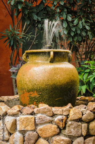 Vintage fountain © Teerapun Fuangtong