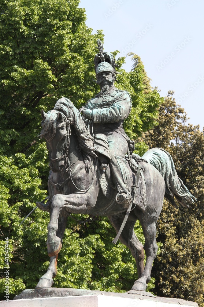 verona - statua di vittorio emanuele