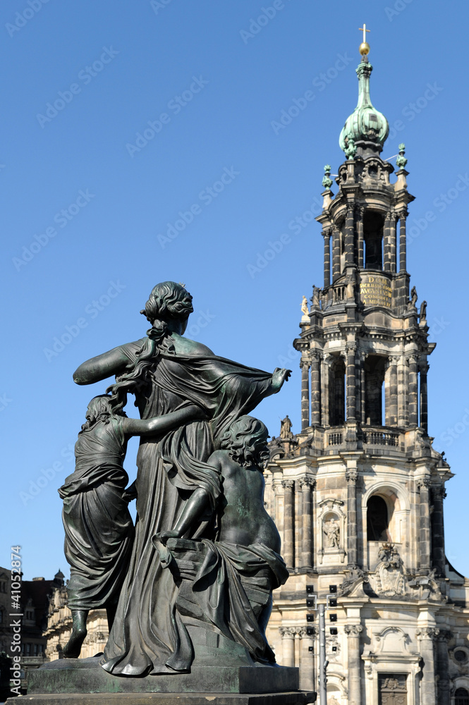 Dresden Hofkirche von der Brühlschen Terasse aus