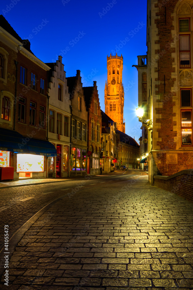 Fototapeta premium Bruges @ Night with Belfry in the background