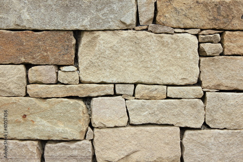 Bruchsteinmauer
