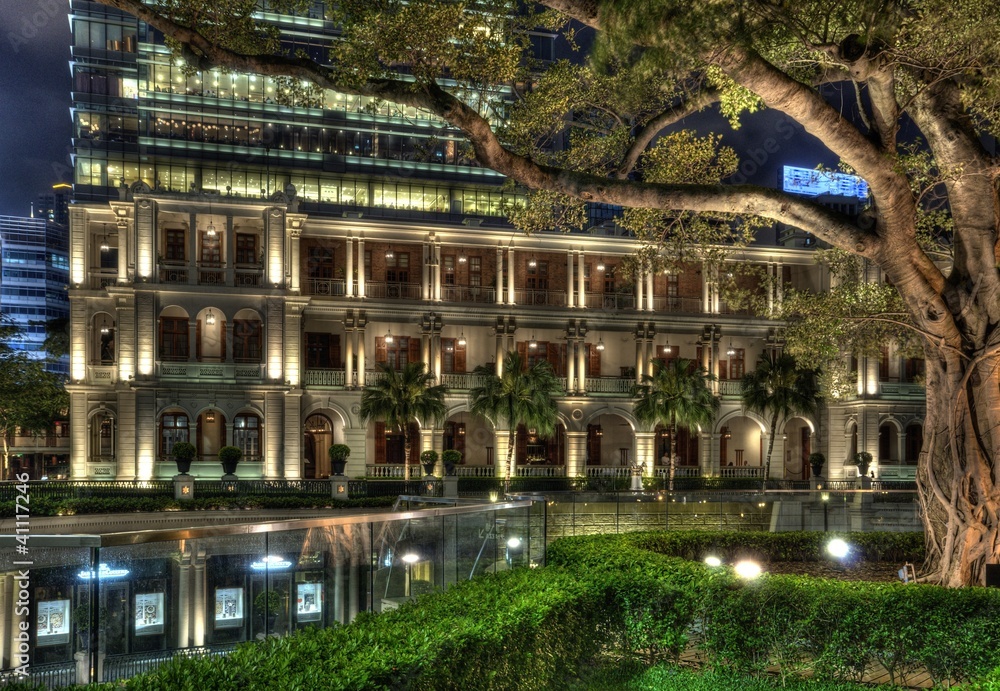 Fototapeta premium 1881 Heritage by night, Hong Kong.