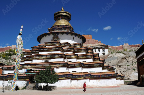 Grand pagoda at Gyangze lamasery,Tibet photo