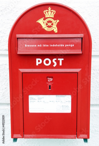 roter Postkasten