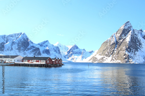 Hamnøy's fjord in wintertime © izzog