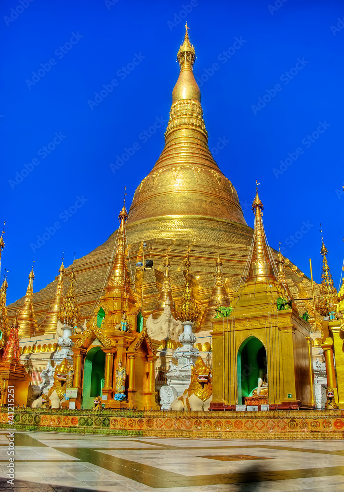 Naklejka premium Shwedagon