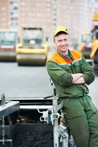 Obraz na płótnie worker at asphalting works