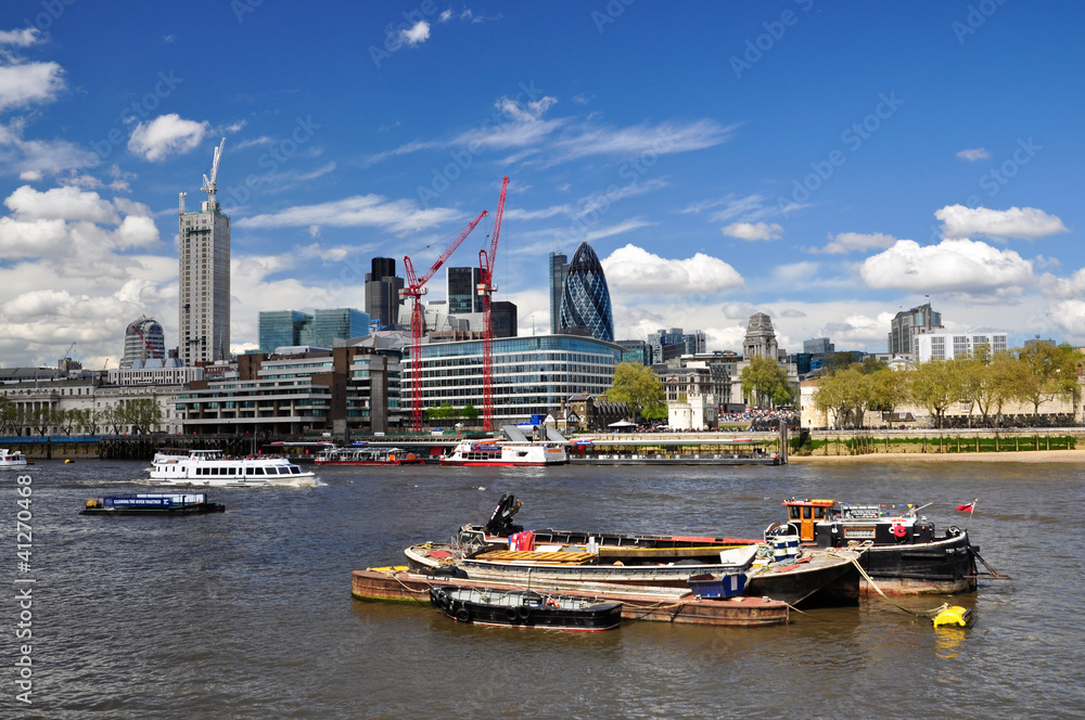 SKYLINE DI LONDRA