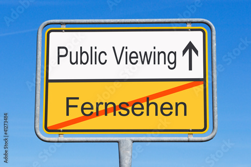 Fernsehen und Public Viewing