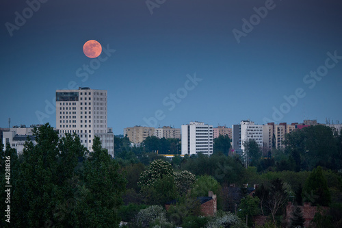 Bild auf Leinwand Moon′s perigee in Warsaw, Poland