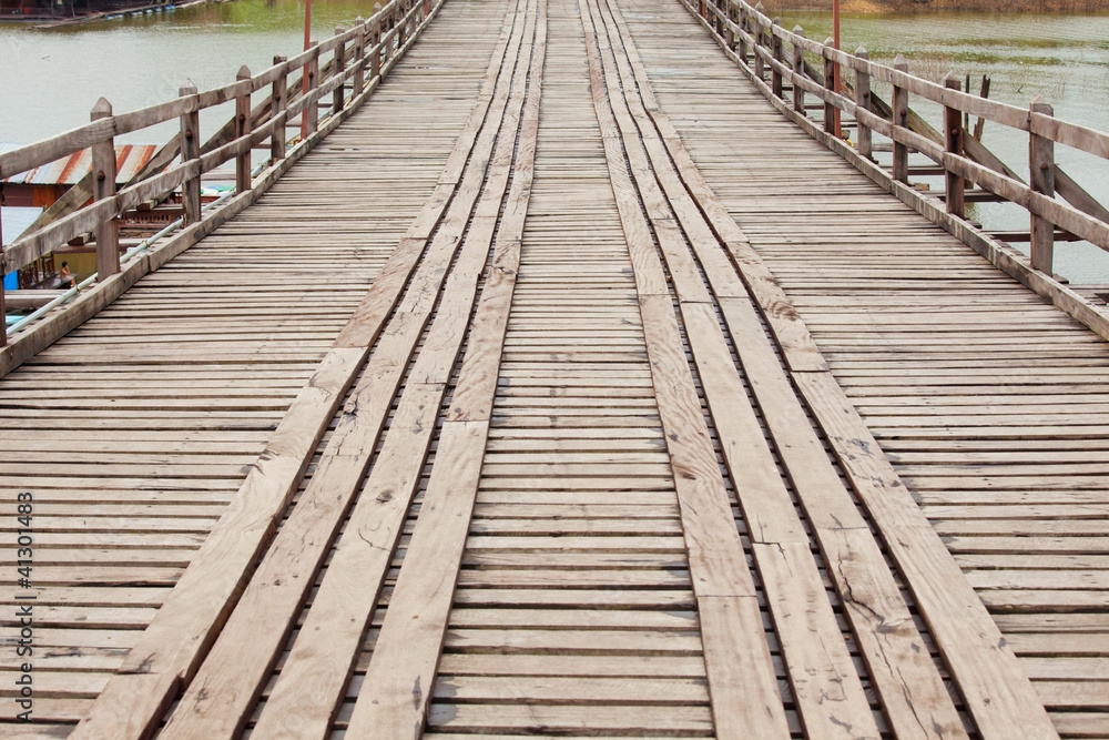 Rope walkway through