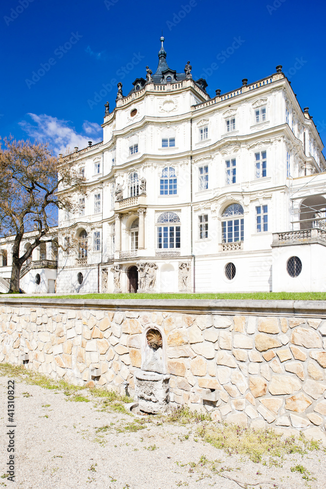 Obraz premium Ploskovice Palace, Czech Republic