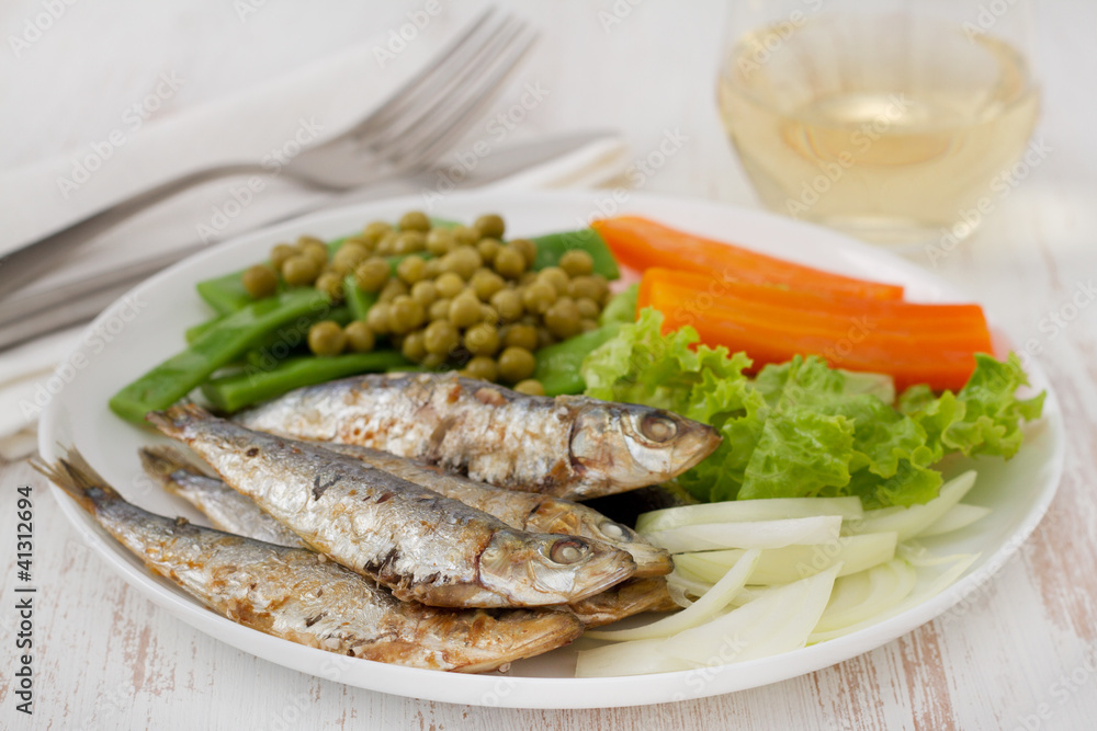 fried sardines with carrot and green beans fried sardines with carrot and green beans