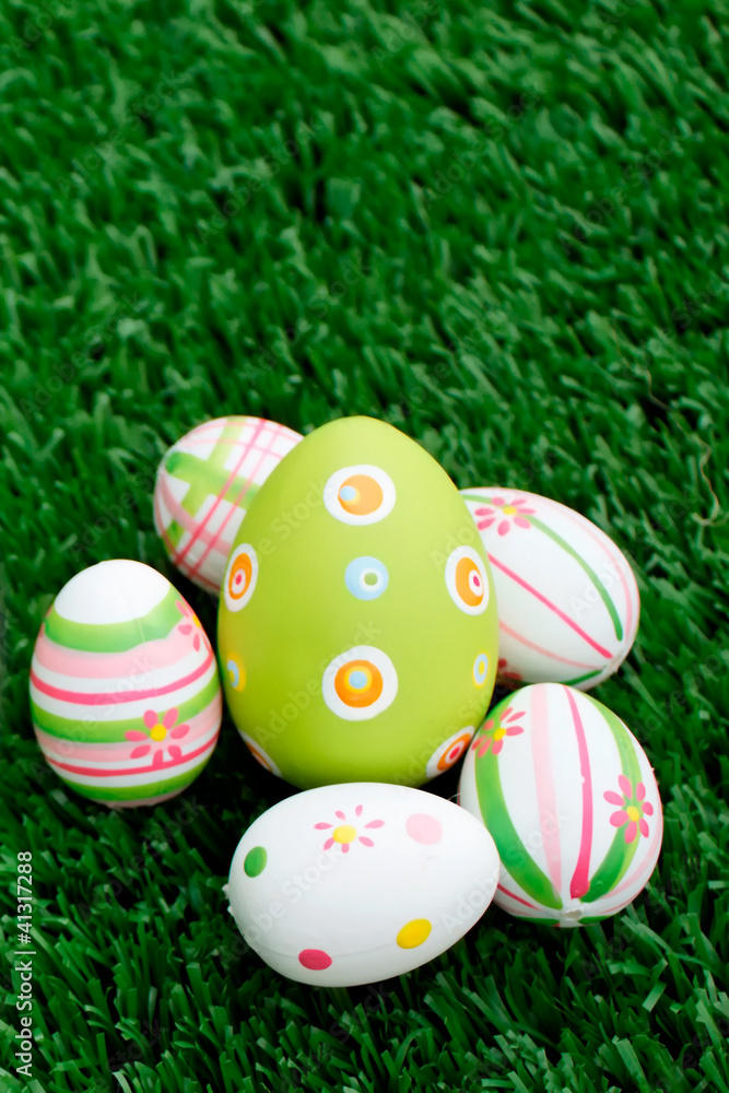 Easter eggs on grass - Bottom