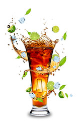 Küchenrückwand glas motiv Spritzendes Wasser Frisches Cola-Getränk mit Limetten. Isoliert auf weißem Hintergrund  © Jag_cz