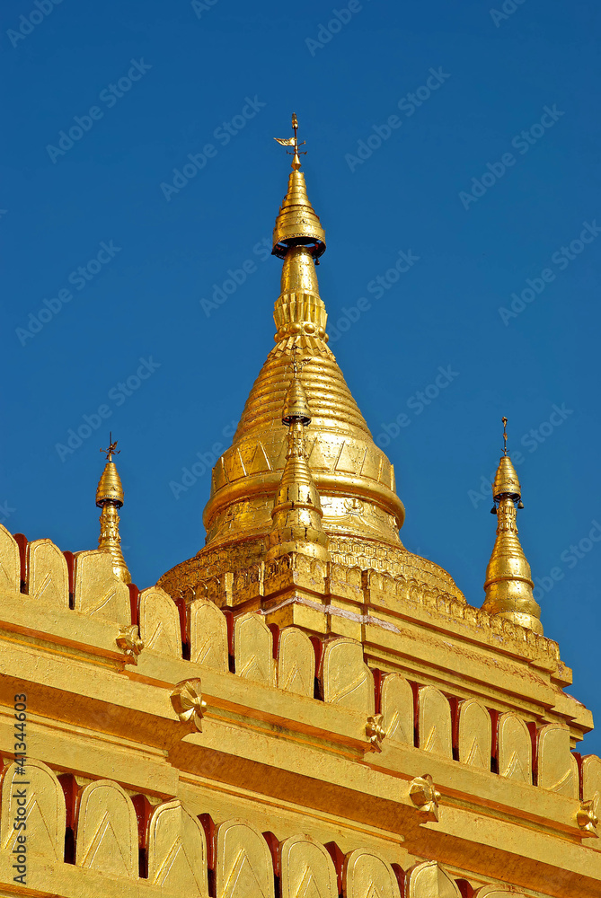 Buddhist temple Shwezigon Buddhist temple Shwezigon