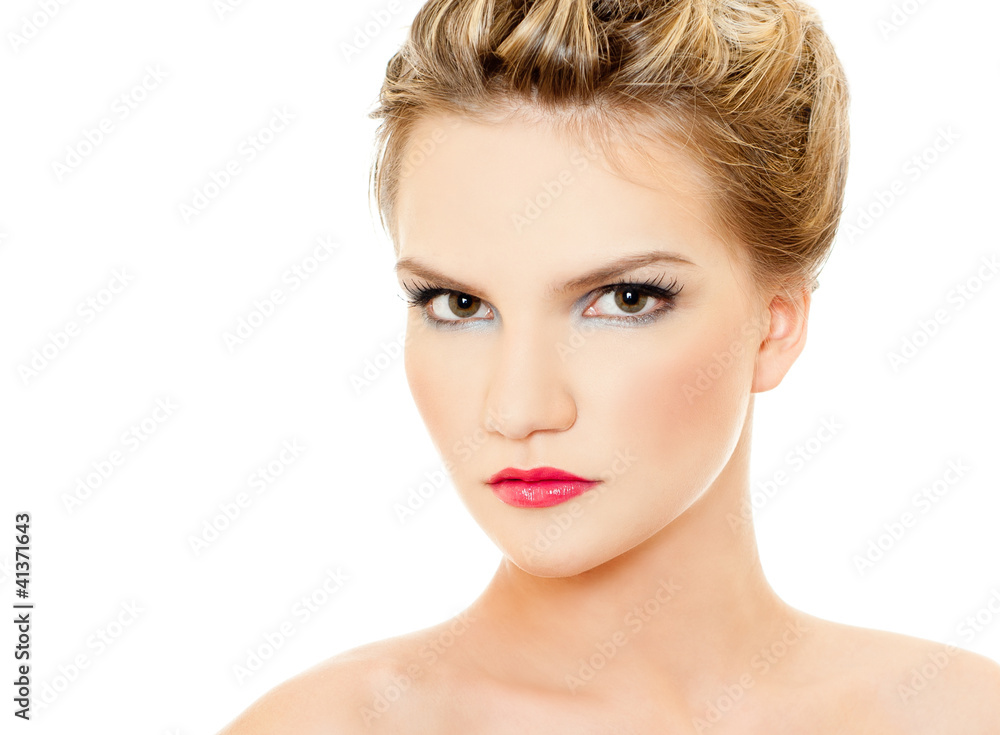 Makeup & Fashion Makeup & Fashion