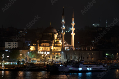 The Yeni Camii - The New Mosque , Istanbul, Turkey