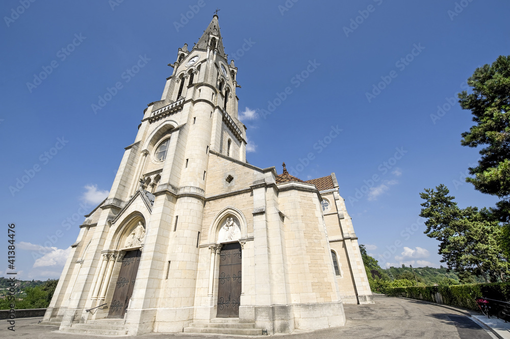La-Tour-du-Pin - Church