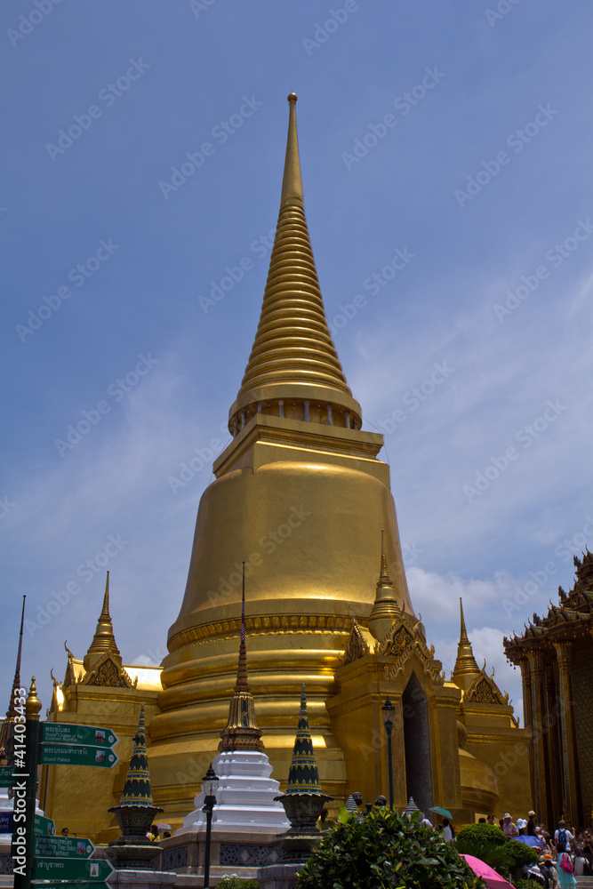 Fototapeta premium Wat Phra Kaeo in Bangkok