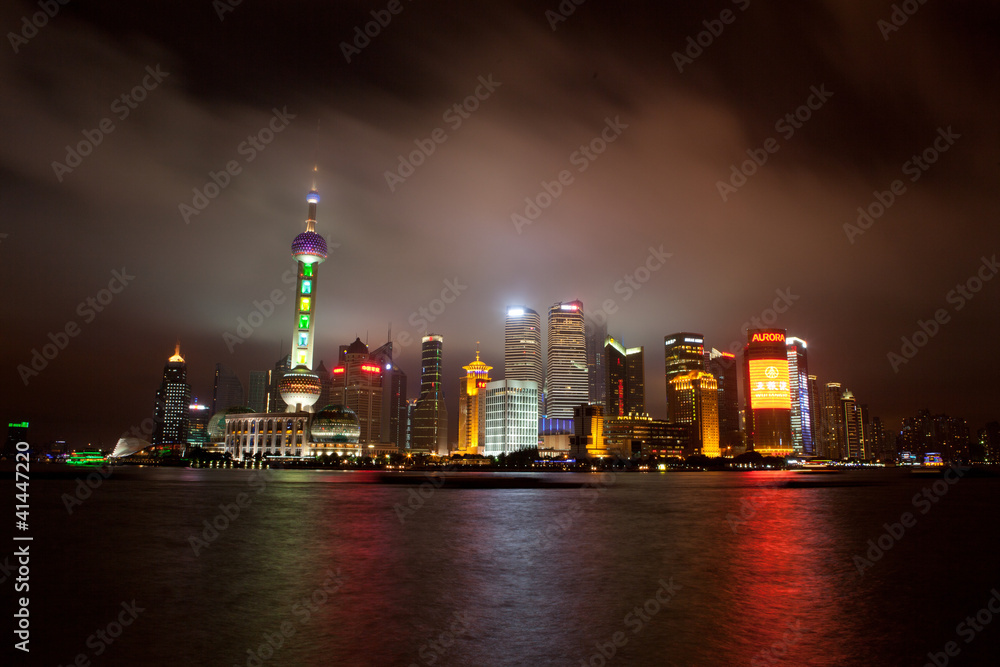 Naklejka premium Shanghai's Skyline