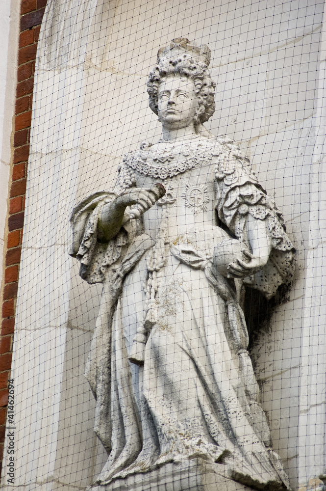 Queen Anne Statue, Windsor