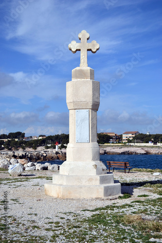 monument religieux port de Carro