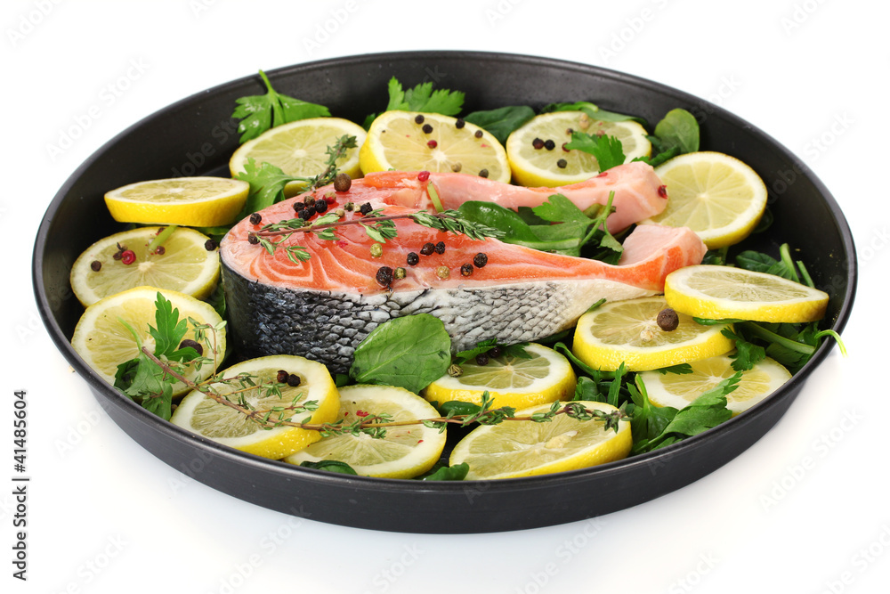 Red fish with lemon, parsley and pepper Red fish with lemon, parsley and pepper