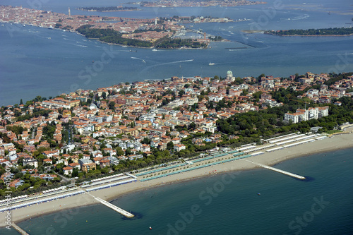 Tableau sur toile le lido vu du ciel