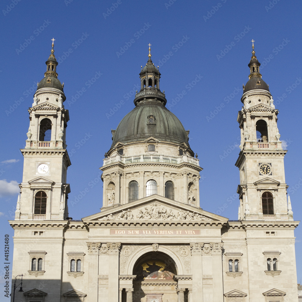 basilica di santo stefano a budapest