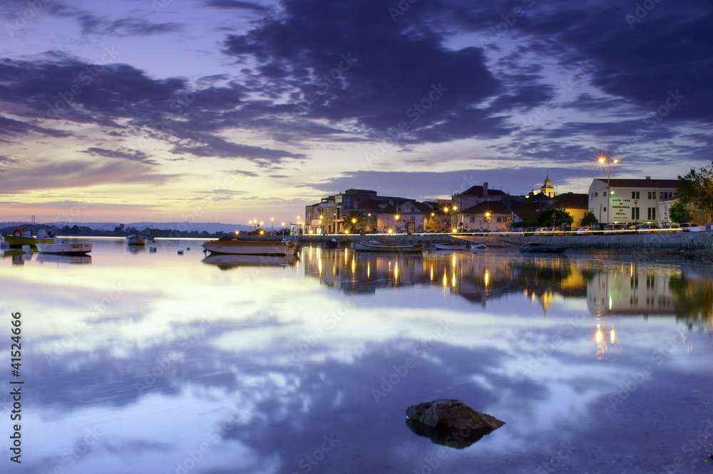 Fototapeta premium Bay at night