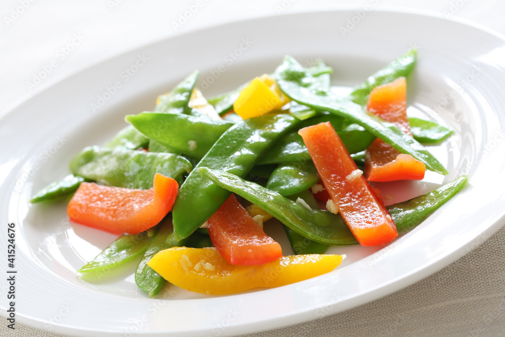 Ginger snow peas and peppers Ginger snow peas and peppers