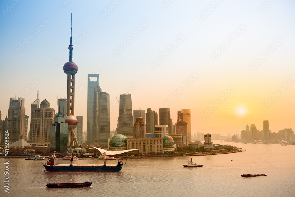 Obraz premium shanghai skyline at dusk
