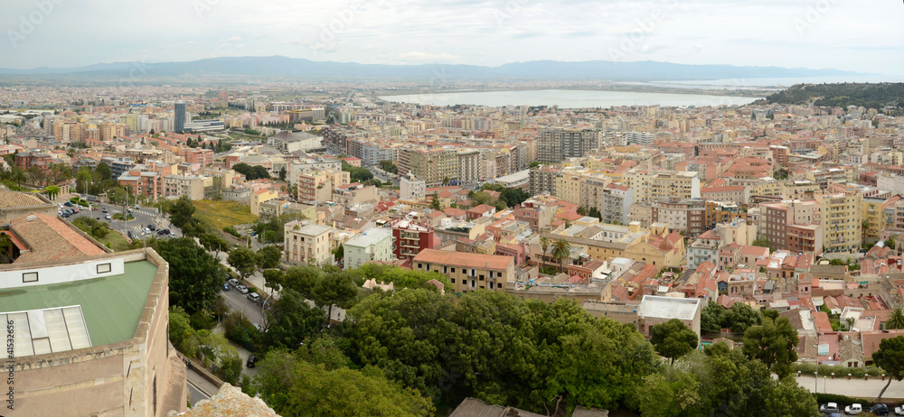 Cagliari, panorama e hinterland