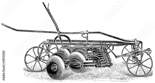 Cultivator-hiller for potatoes
