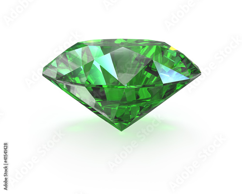 Green round cut emerald photo