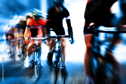 cycle race blur