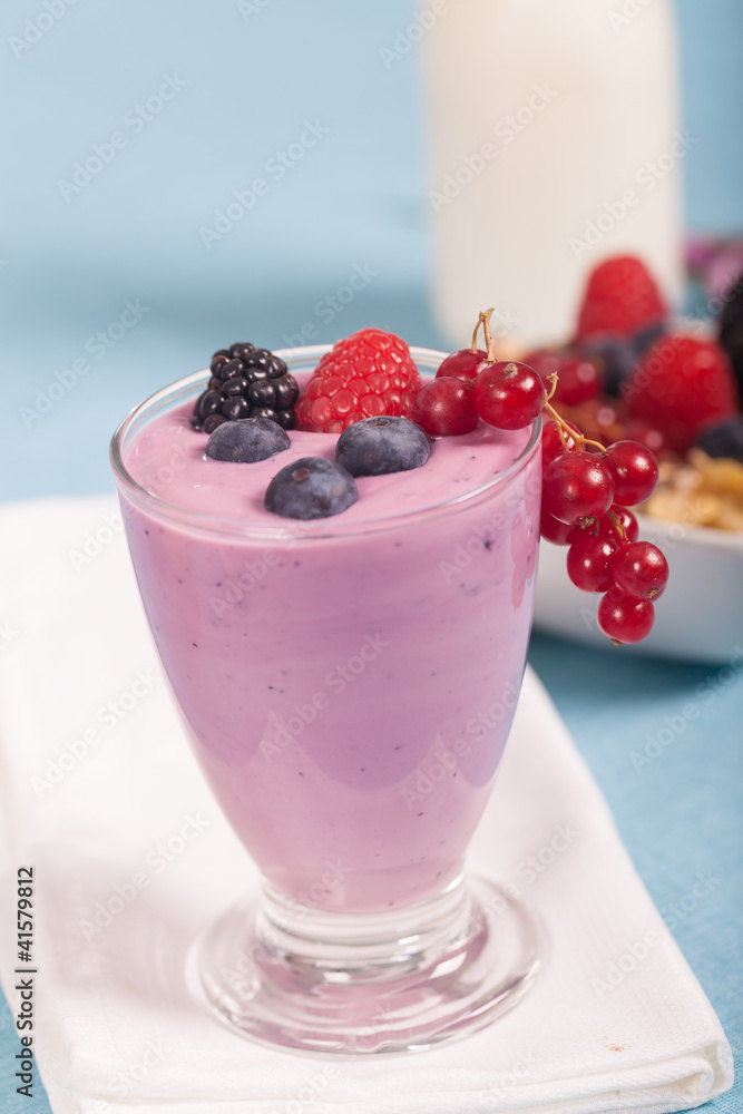 Yogurt with berries Yogurt with berries