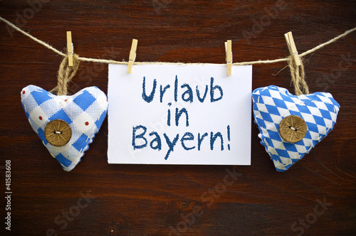2 Stoffherzen mit Urlaub in Bayern