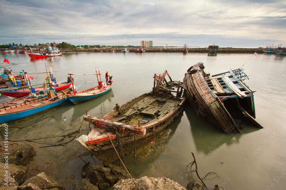 The Sea fishing boat sank at petchaburi province ,Thailand