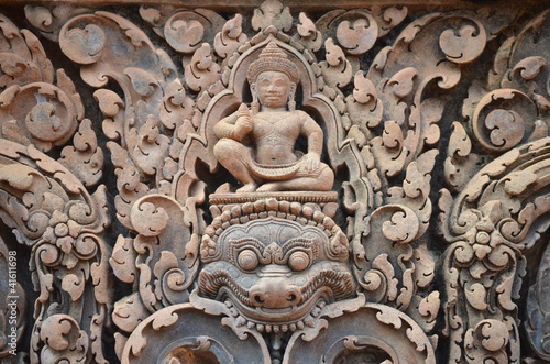 Detalle de los relieves del templo de Banteay Srei. Angkor.