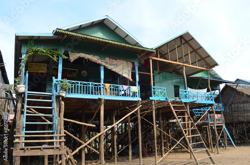 Casas en aldea flotante de Kompong Pluk. Lago Tonle Sap photo