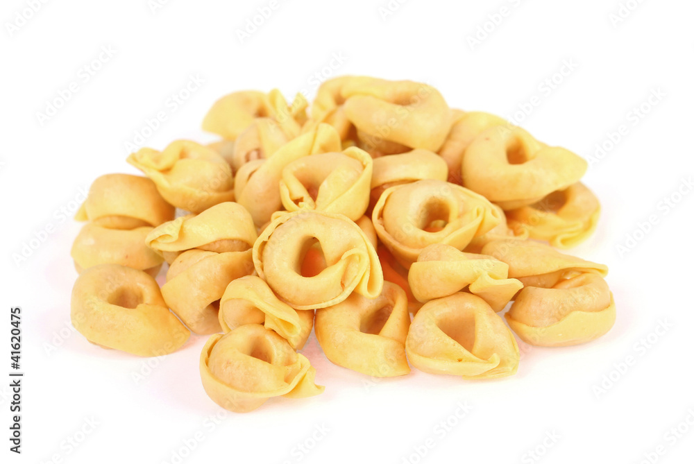 Tortellini freigestellt Tortellini freigestellt
