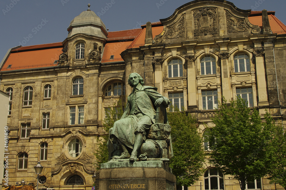 Otto Gvericke Statue, Magdeburg, Germany Otto Gvericke Statue, Magdeburg, Germany