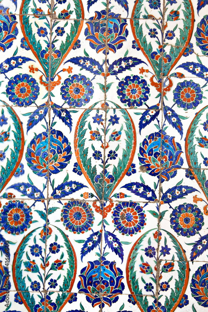 Wall tiles in Sultanahmet Mosque