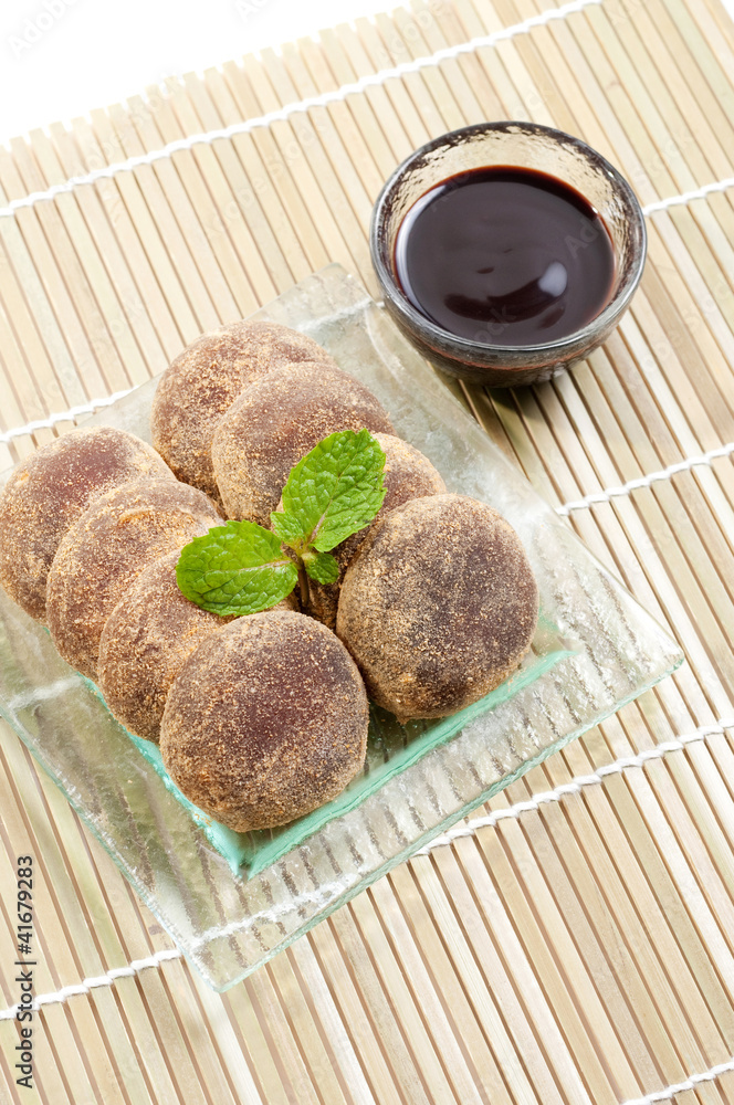 Japanese confectionery, mochi with chocolate